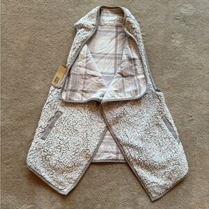 NWT Thread & Supply Reversible Vest